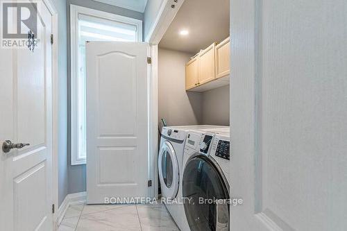 4991 Middlesex Gate, Mississauga (Churchill Meadows), ON - Indoor Photo Showing Laundry Room