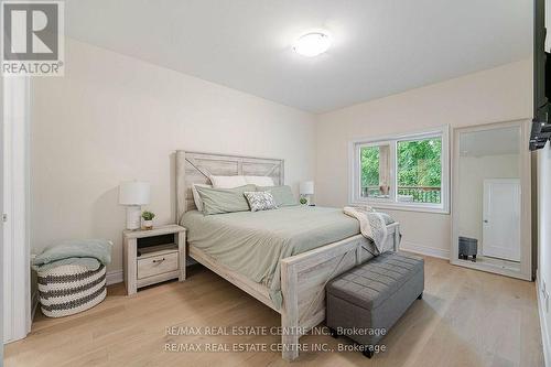 199 Alderson Court, Fort Erie, ON - Indoor Photo Showing Bedroom