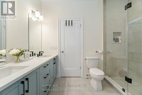 199 Alderson Court, Fort Erie, ON - Indoor Photo Showing Bathroom