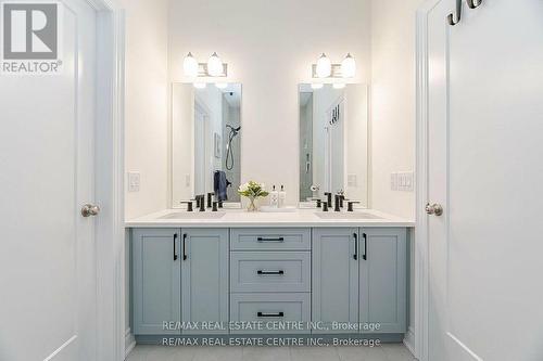 199 Alderson Court, Fort Erie, ON - Indoor Photo Showing Bathroom