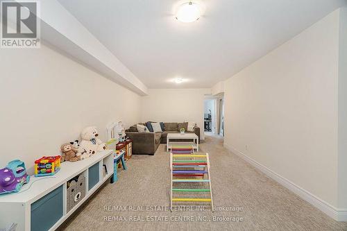 199 Alderson Court, Fort Erie, ON - Indoor Photo Showing Other Room