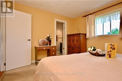 1932 Gore Line, Whitewater Region, ON - Indoor Photo Showing Bedroom