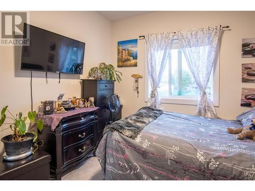 136 Mugford Road, Kelowna, BC - Indoor Photo Showing Bedroom