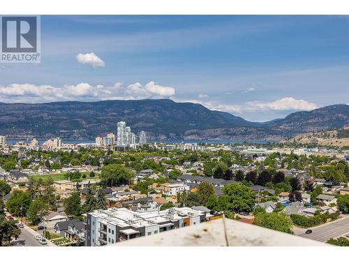 1160 Bernard Avenue Unit# 1701, Kelowna, BC - Outdoor With View