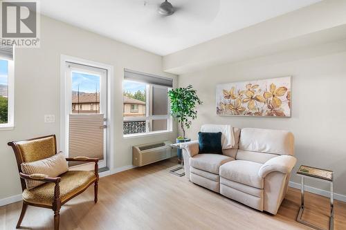 2301 Carrington Road Unit# 104, West Kelowna, BC - Indoor Photo Showing Living Room