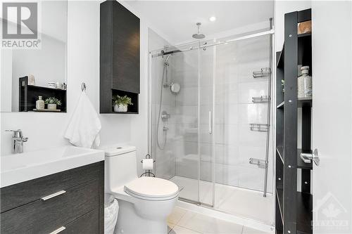 20 Daly Avenue Unit#1710, Ottawa, ON - Indoor Photo Showing Bathroom