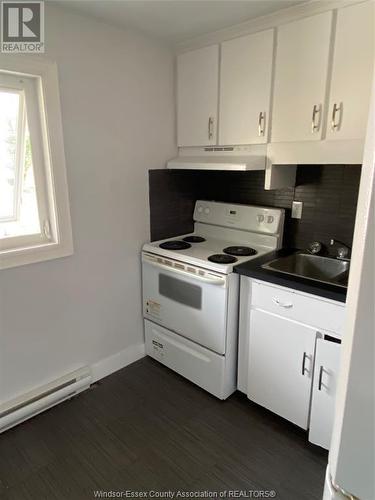 440 Prince Road Unit# 3, Windsor, ON - Indoor Photo Showing Kitchen