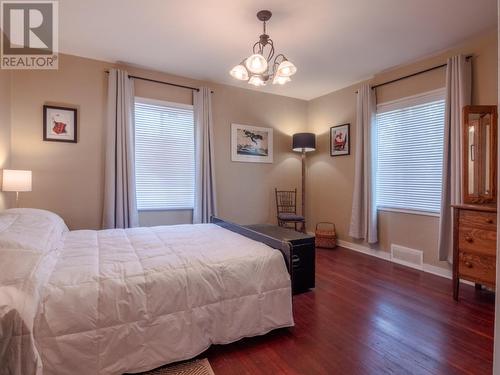 1027 Government Street, Penticton, BC - Indoor Photo Showing Bedroom