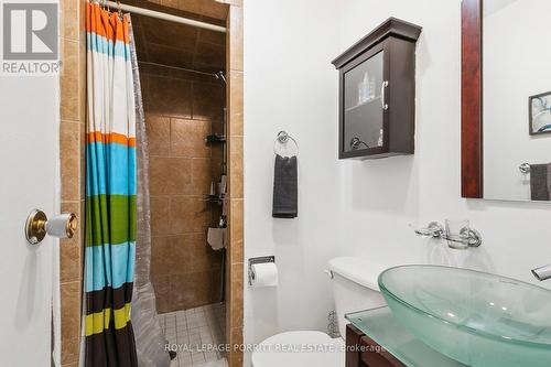 17 - 1415 Fieldlight Blvd Boulevard, Pickering, ON - Indoor Photo Showing Bathroom