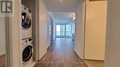 2701 - 5 Buttermill Avenue, Vaughan, ON - Indoor Photo Showing Laundry Room