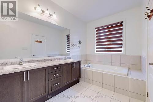 57 Decast Crescent, Markham, ON - Indoor Photo Showing Bathroom