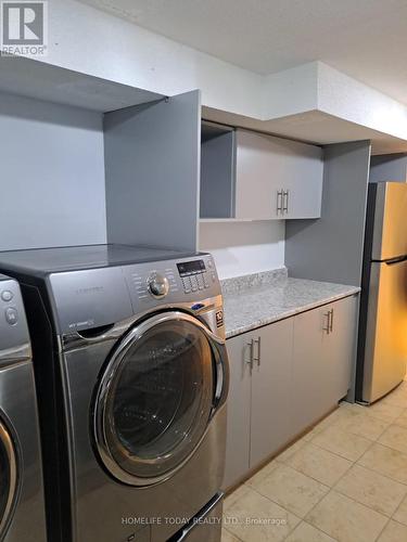 Bsmt - 15 Alanno Way, Vaughan, ON - Indoor Photo Showing Laundry Room