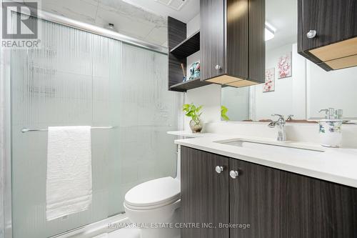 834 - 75 Weldrick Road E, Richmond Hill (Observatory), ON - Indoor Photo Showing Bathroom