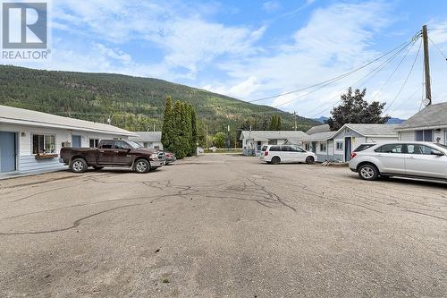 1441 Northwest Boulevard, Creston, BC 