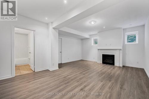 156 41St Street S, Wasaga Beach, ON - Indoor Photo Showing Living Room With Fireplace