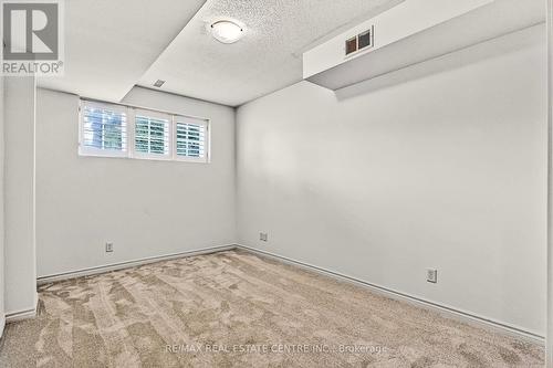 156 41St Street S, Wasaga Beach, ON - Indoor Photo Showing Other Room