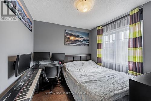 170 Duncan Lane, Milton (Scott), ON - Indoor Photo Showing Bedroom