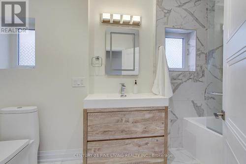 6 Edmund Avenue, Toronto (Weston), ON - Indoor Photo Showing Bathroom