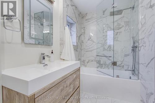 6 Edmund Avenue, Toronto (Weston), ON - Indoor Photo Showing Bathroom