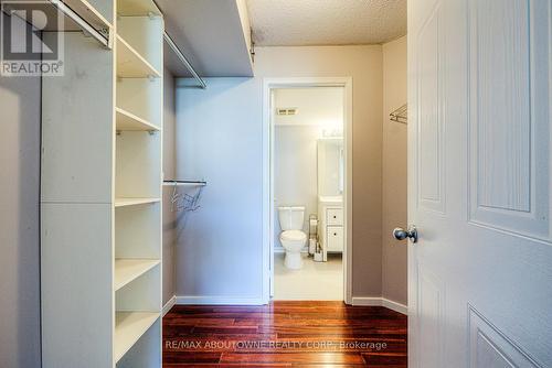 124 - 1496 Pilgrims Way, Oakville (Glen Abbey), ON - Indoor With Storage