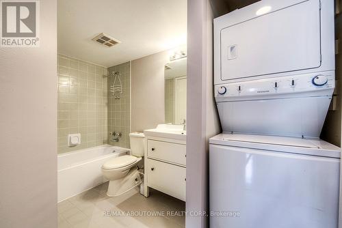 124 - 1496 Pilgrims Way, Oakville (Glen Abbey), ON - Indoor Photo Showing Laundry Room