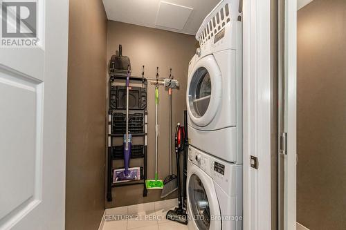 2405 - 15 Viking Lane N, Toronto, ON - Indoor Photo Showing Laundry Room