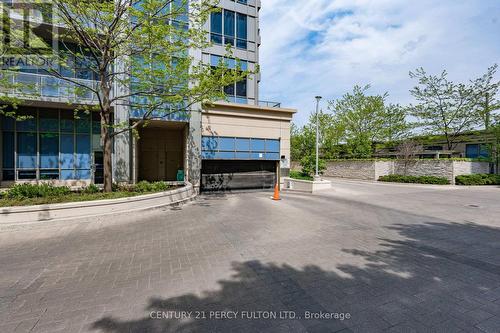 2405 - 15 Viking Lane N, Toronto, ON - Outdoor