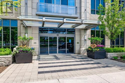 2405 - 15 Viking Lane N, Toronto, ON - Outdoor