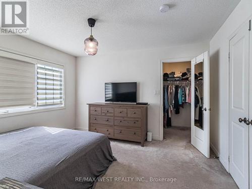 64 Boyces Creek Court, Caledon, ON - Indoor Photo Showing Bedroom