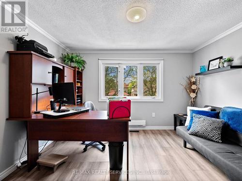 15 Garden Avenue, Brampton (Brampton West), ON - Indoor Photo Showing Office