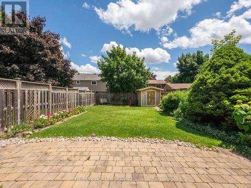 15 Garden Avenue, Brampton (Brampton West), ON - Outdoor