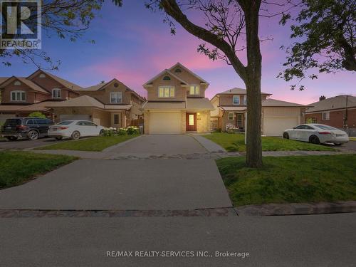 15 Garden Avenue, Brampton, ON - Outdoor With Facade