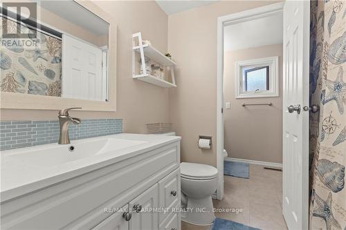 3061 Keynes Crescent, Mississauga (Meadowvale), ON - Indoor Photo Showing Bathroom