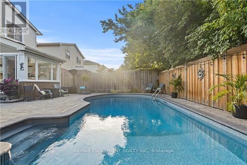 3061 Keynes Crescent, Mississauga (Meadowvale), ON - Outdoor With In Ground Pool