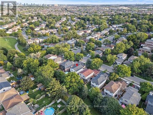 3061 Keynes Crescent, Mississauga (Meadowvale), ON - Outdoor With View