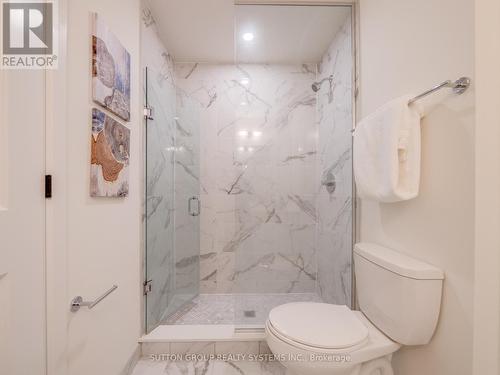 413 - 345 Wheat Boom Drive, Oakville, ON - Indoor Photo Showing Bathroom