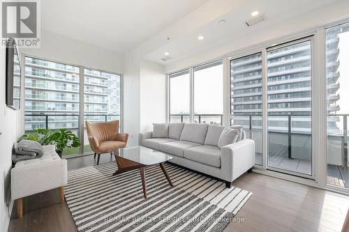 1316 - 30 Shore Breeze Drive, Toronto (Mimico), ON - Indoor Photo Showing Living Room