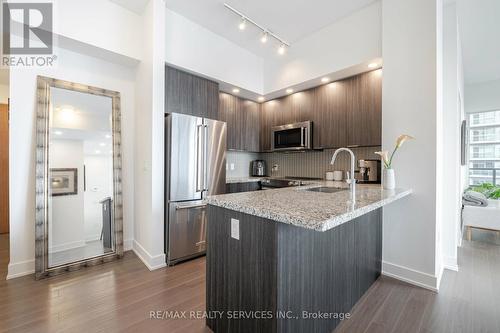 1316 - 30 Shore Breeze Drive, Toronto (Mimico), ON - Indoor Photo Showing Kitchen With Stainless Steel Kitchen With Upgraded Kitchen