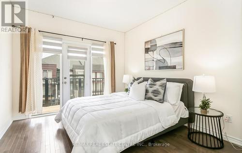 14 Arrowview Drive, Brampton, ON - Indoor Photo Showing Bedroom