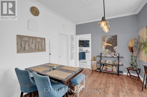 4774 Saint Clair Avenue, Niagara Falls, ON - Indoor Photo Showing Dining Room