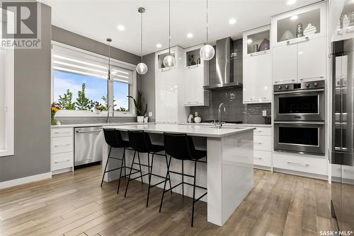 10 Princeton Drive, White City, SK - Indoor Photo Showing Kitchen With Upgraded Kitchen