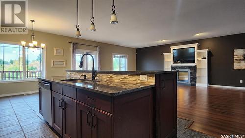 9 Park Boulevard, Melville, SK - Indoor Photo Showing Kitchen