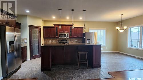 9 Park Boulevard, Melville, SK - Indoor Photo Showing Kitchen With Upgraded Kitchen