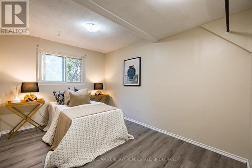 9 - 1400 Mary Street N, Oshawa (Samac), ON - Indoor Photo Showing Bedroom