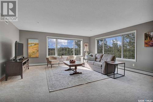 116 910 Heritage View, Saskatoon, SK - Indoor Photo Showing Living Room