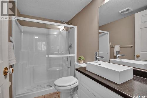 116 910 Heritage View, Saskatoon, SK - Indoor Photo Showing Bathroom