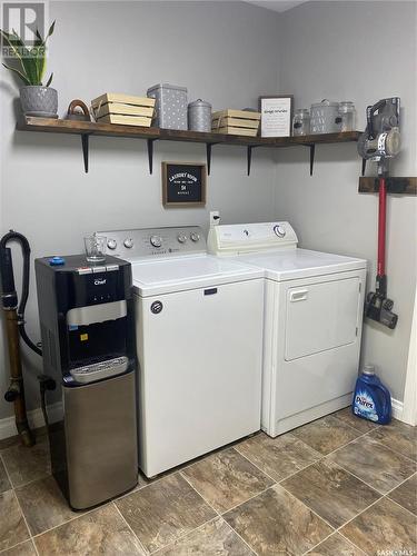 Fillmore Acreage (13.6 Acres), Fillmore Rm No. 96, SK - Indoor Photo Showing Kitchen With Double Sink