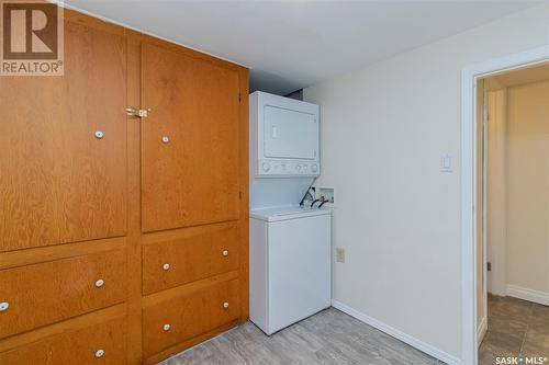 122 Main Street, Saskatoon, SK - Indoor Photo Showing Laundry Room