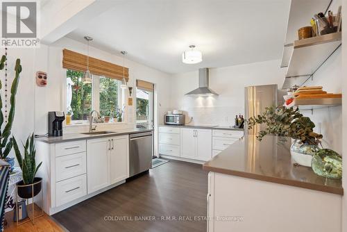 455 Harden Street, Cobourg, ON - Indoor Photo Showing Kitchen With Upgraded Kitchen