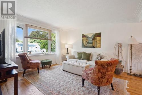 455 Harden Street, Cobourg, ON - Indoor Photo Showing Living Room